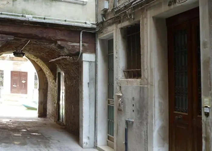 阿拉比斯可酒店 住宿加早餐酒店 3*