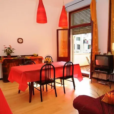 Arabesque Oda ve Kahvaltı Venedik