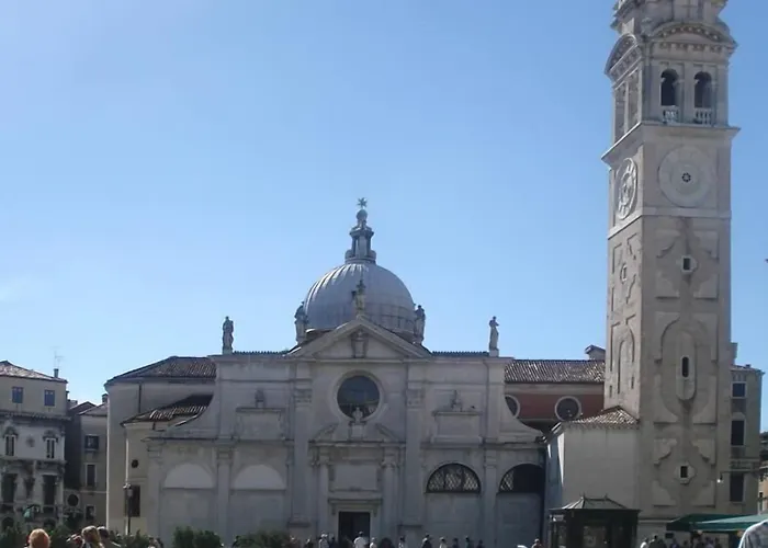 Arabesque Bed & Breakfast